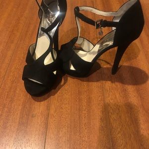 Michael Kors Franchise T-strap Black Size8M